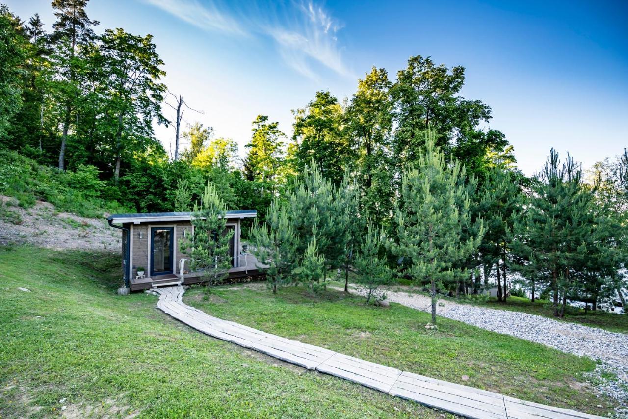 Villa Lapsu Ciems à Sece Extérieur photo