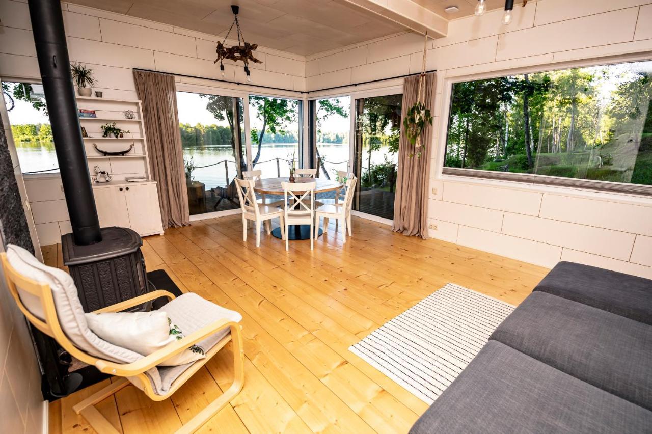 Villa Lapsu Ciems à Sece Extérieur photo